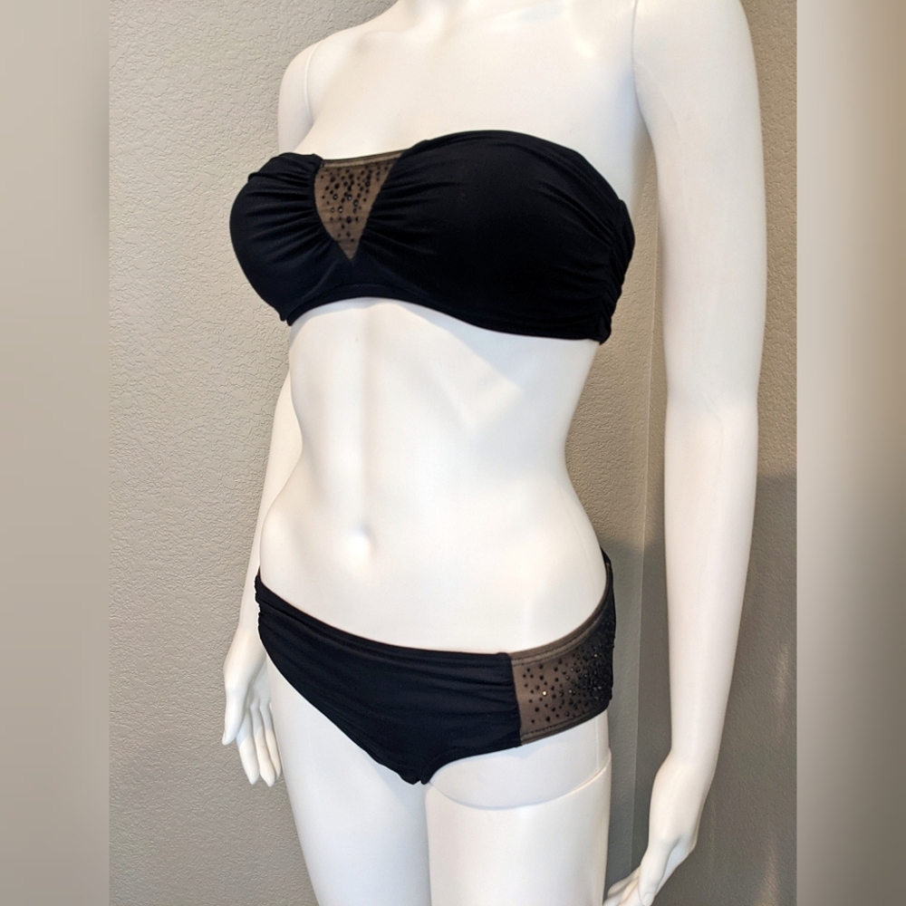 CARMEN MARC VALVO bandeau bikini